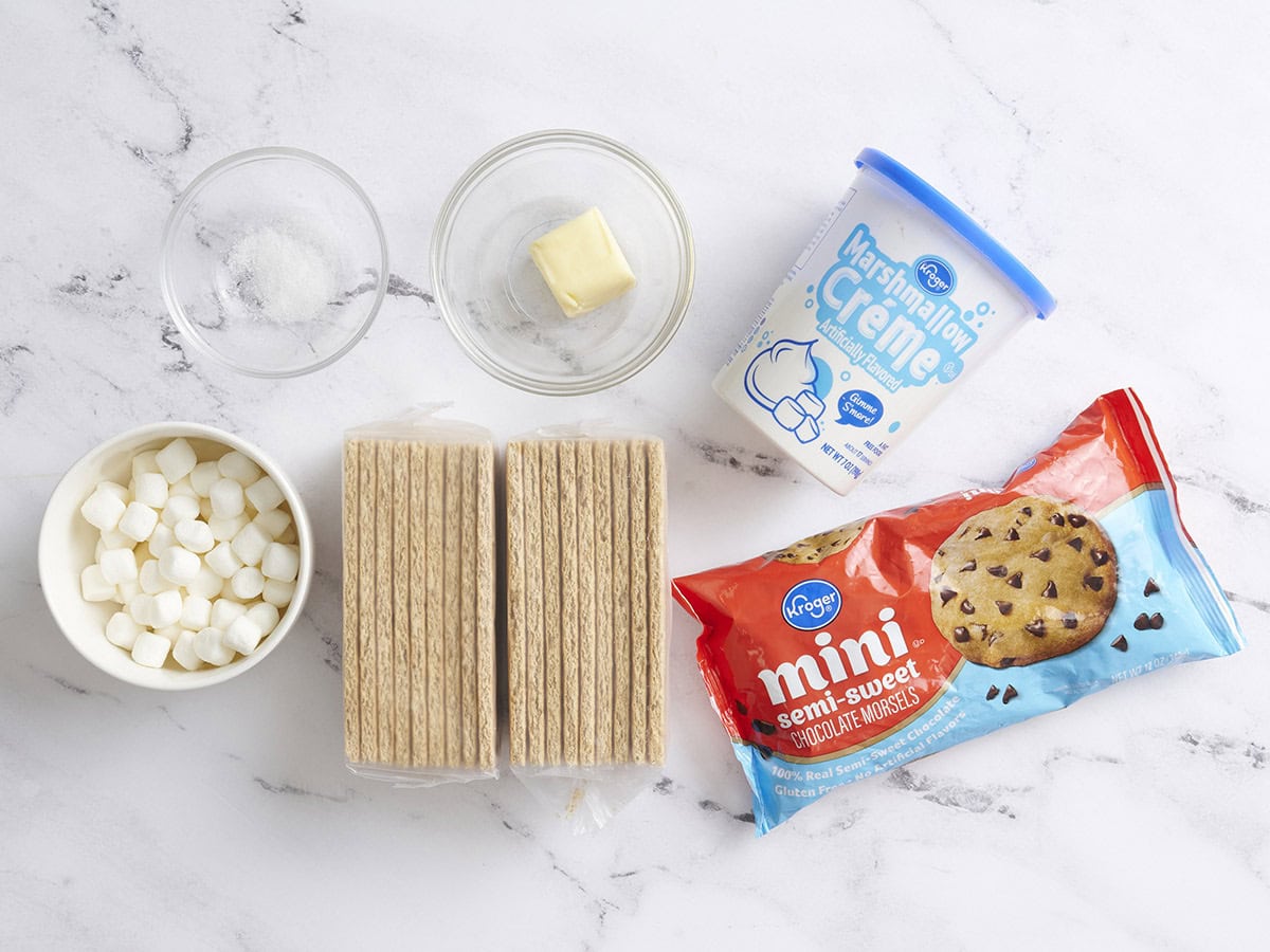 Ingredients to make S'mores bark.